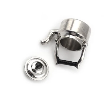 Toptan 1: 12 Evcilik Minyatür Metal çay su ısıtıcısı / demlik Oyna Pretend Mobilya klasik oyuncaklar Mutfak aksesuarı için